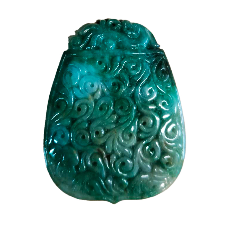 翡翠玉（A貨）三彩玉雲龍如意纹~龍如玉滿雕刻工